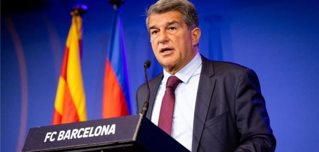 لابورتا: تحدثت مع والد ميسي.. وبرشلونة لم يشتر الحكام